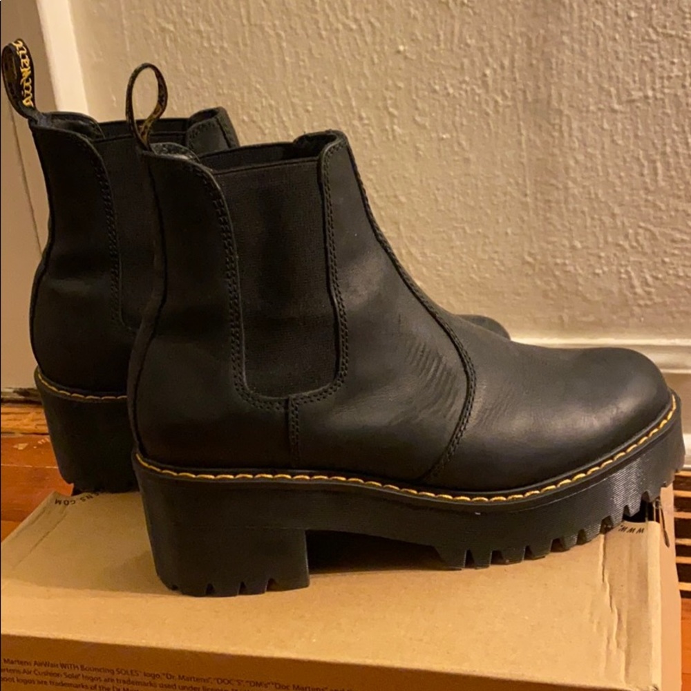 DR. MARTENS ROMETTY